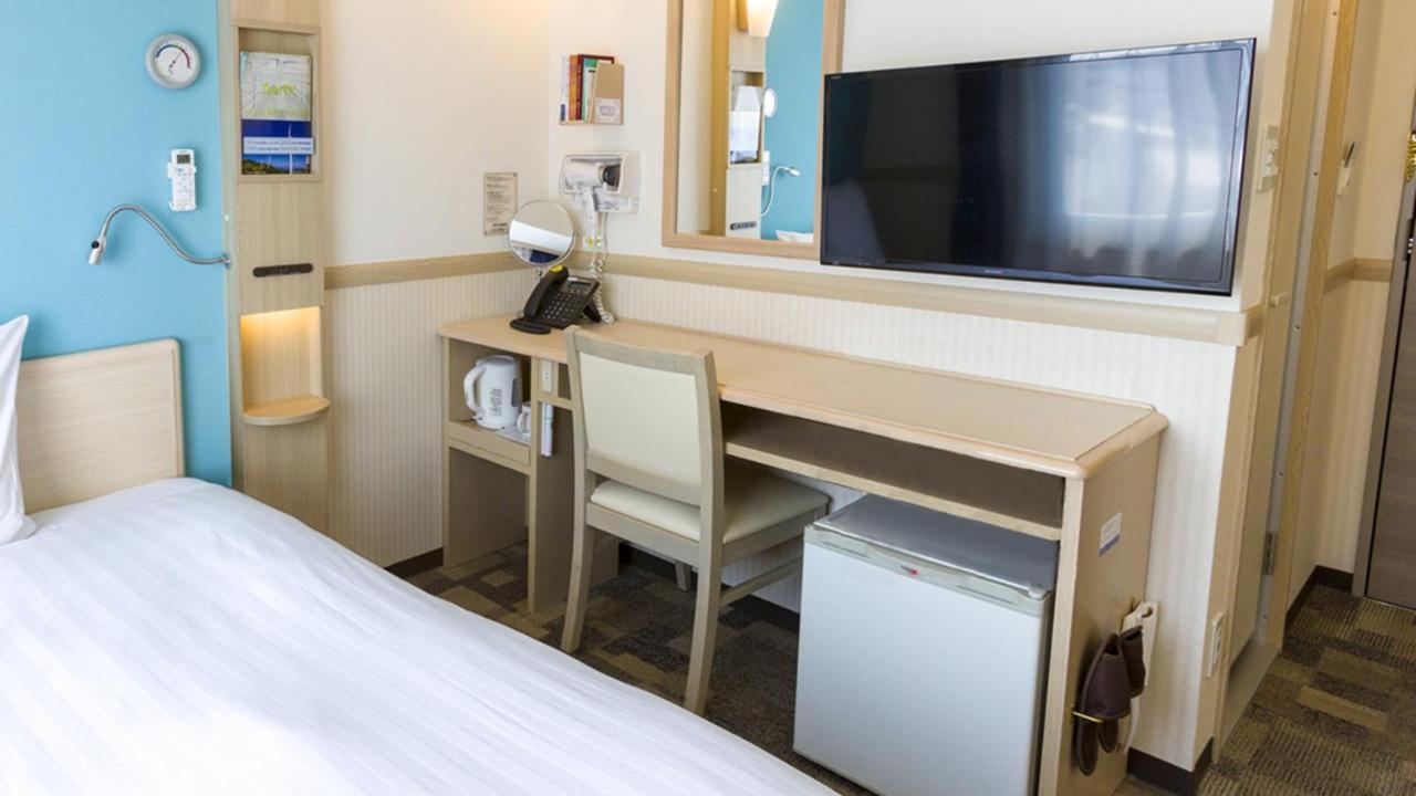 Toyoko Inn Nishi Funabashi Baraki Inter Ичикава Екстериор снимка